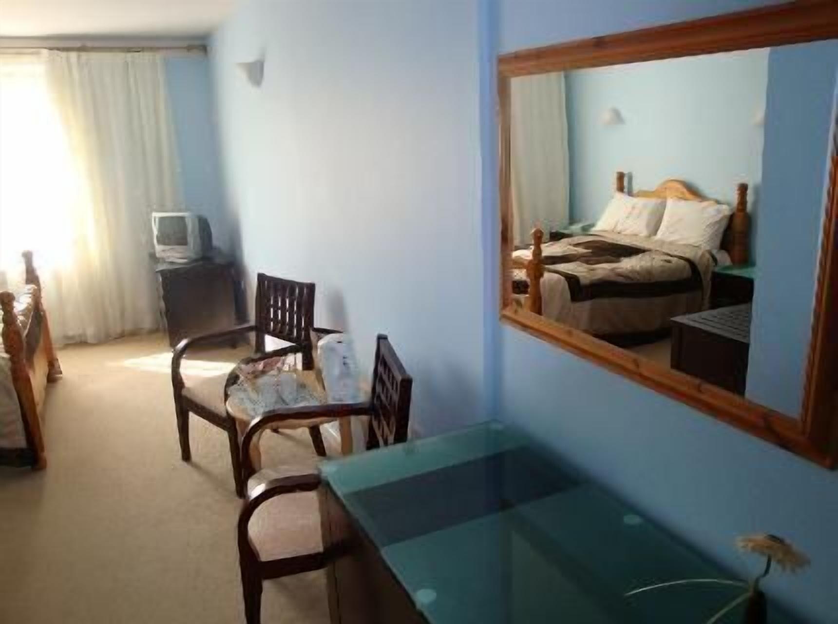 Stansted Skyline Hotel Great Dunmow Esterno foto