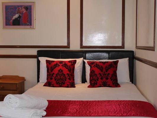 Stansted Skyline Hotel Great Dunmow Esterno foto